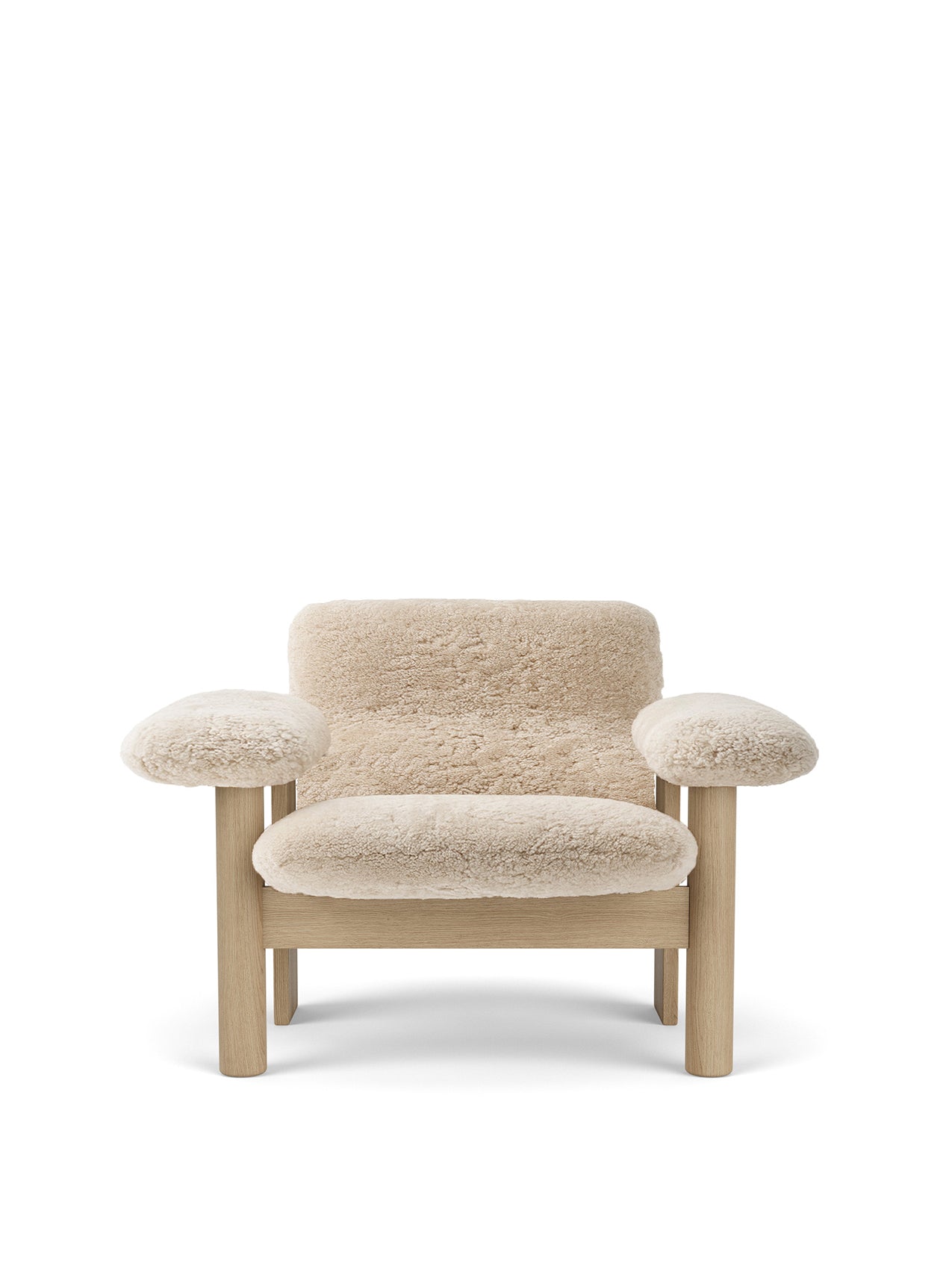 Brasilia Lounge Chair, Low Back, Sheepskin